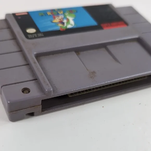 Nintendo Super Mario World SNES Cartridge - Gray and Blue - Picture 5 of 6